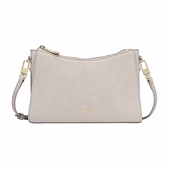 Ivy Pochette S Photo