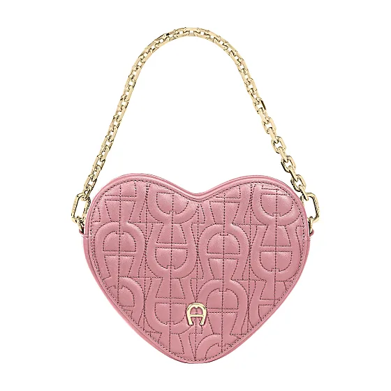 Heart Pouch Photo