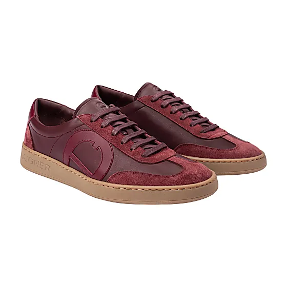Juno Sneakers Unisex Photo