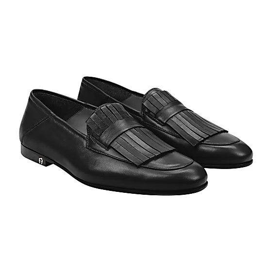 Victoria Loafer Photo