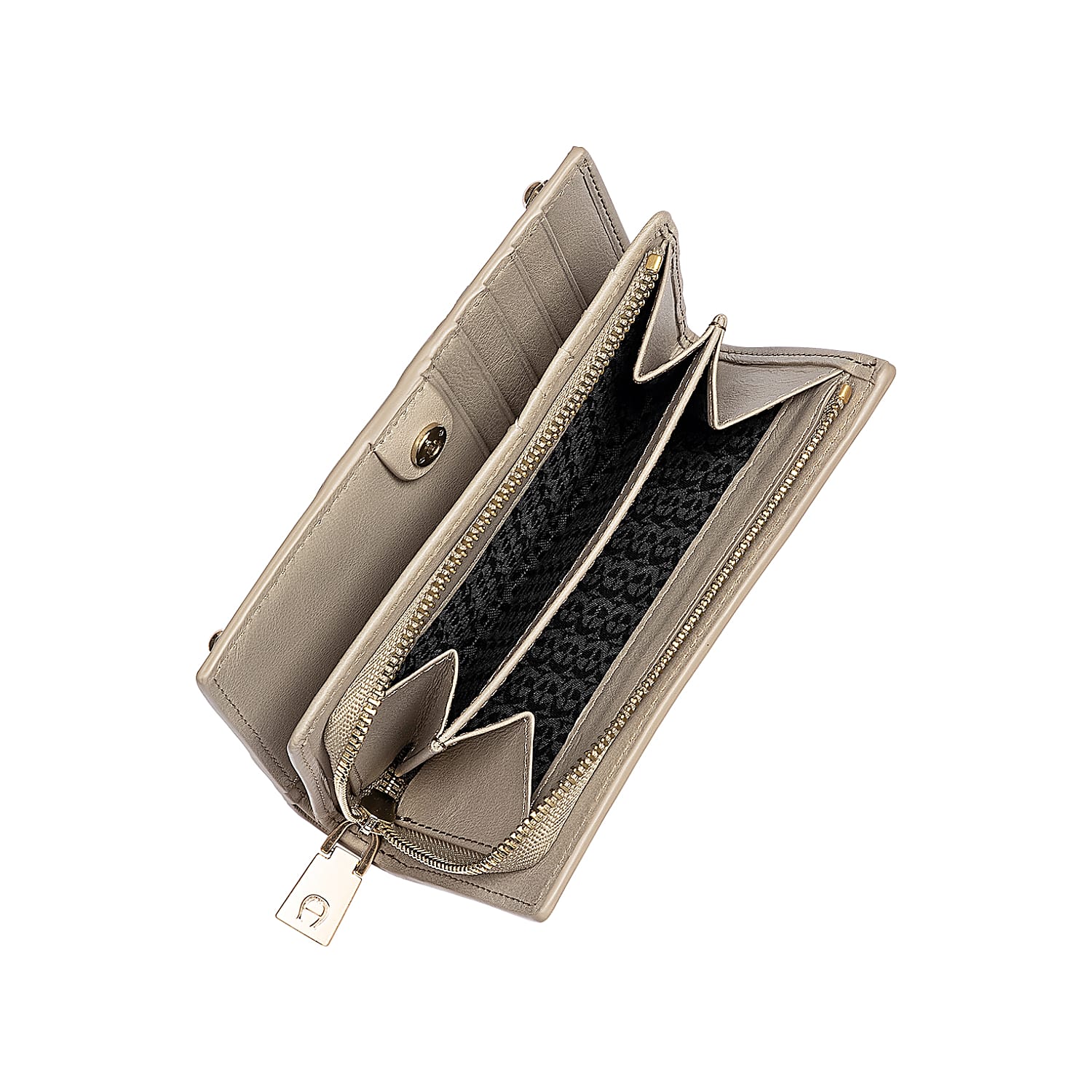 Diadora combination wallet.