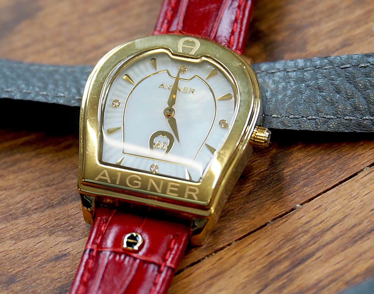 With our hands and tradition in mind - AIGNER