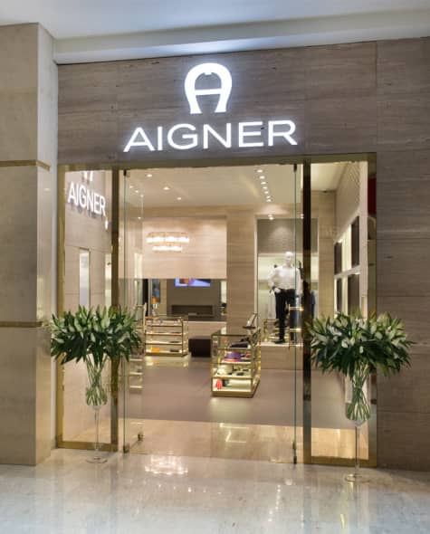Aigner Shop entrance
