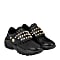 Jenny sneaker pearls