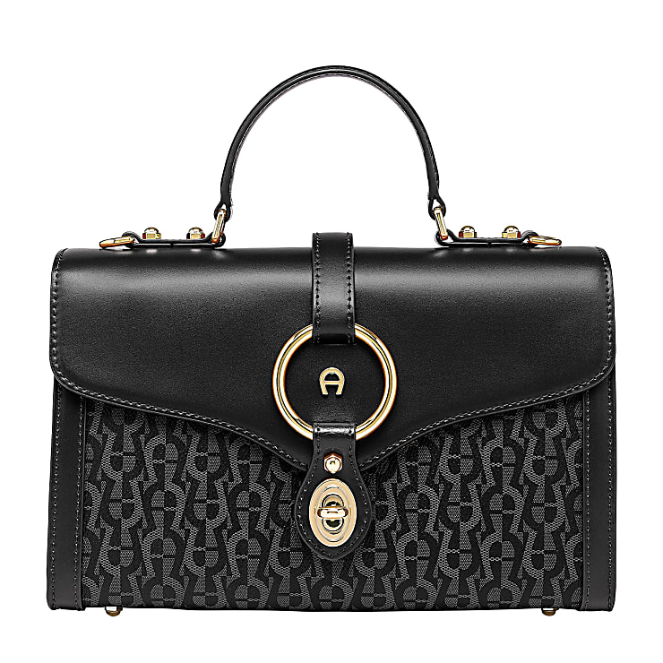 Aigner Bag Online Store, UP TO 51% OFF | www.aramanatural.es
