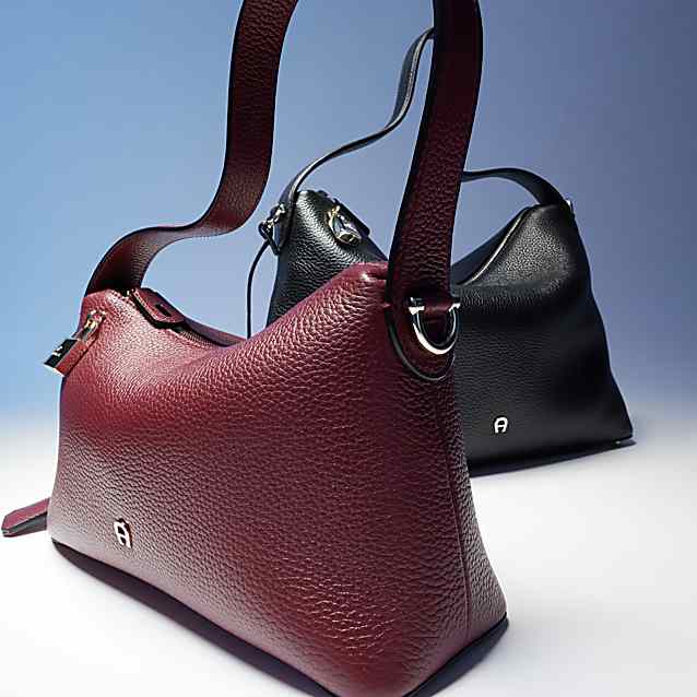Delia hobo bag M