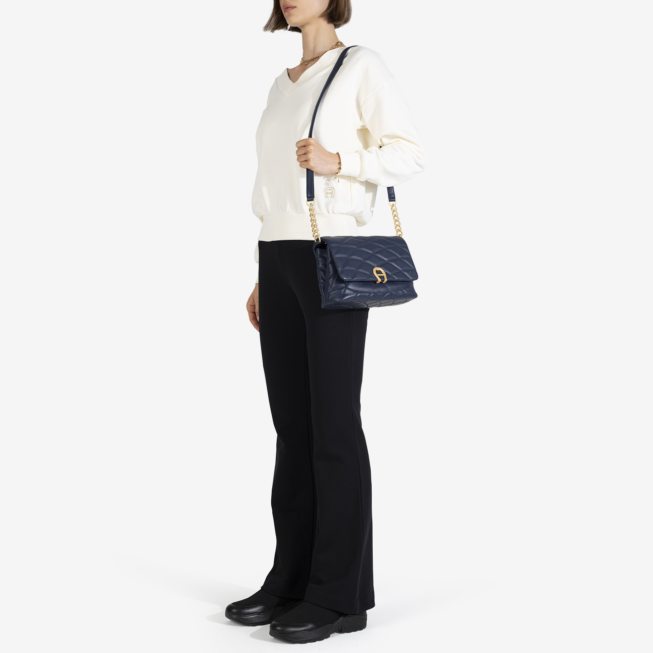 MAGGIE Umhängetasche M Burgundy - Taschen - Special offers Damen 
