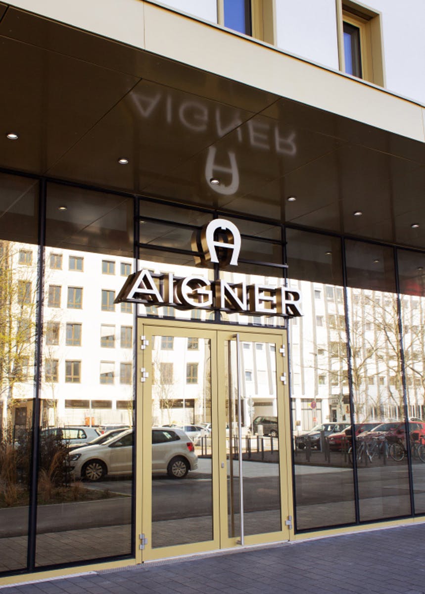 Welcome to the house of AIGNER