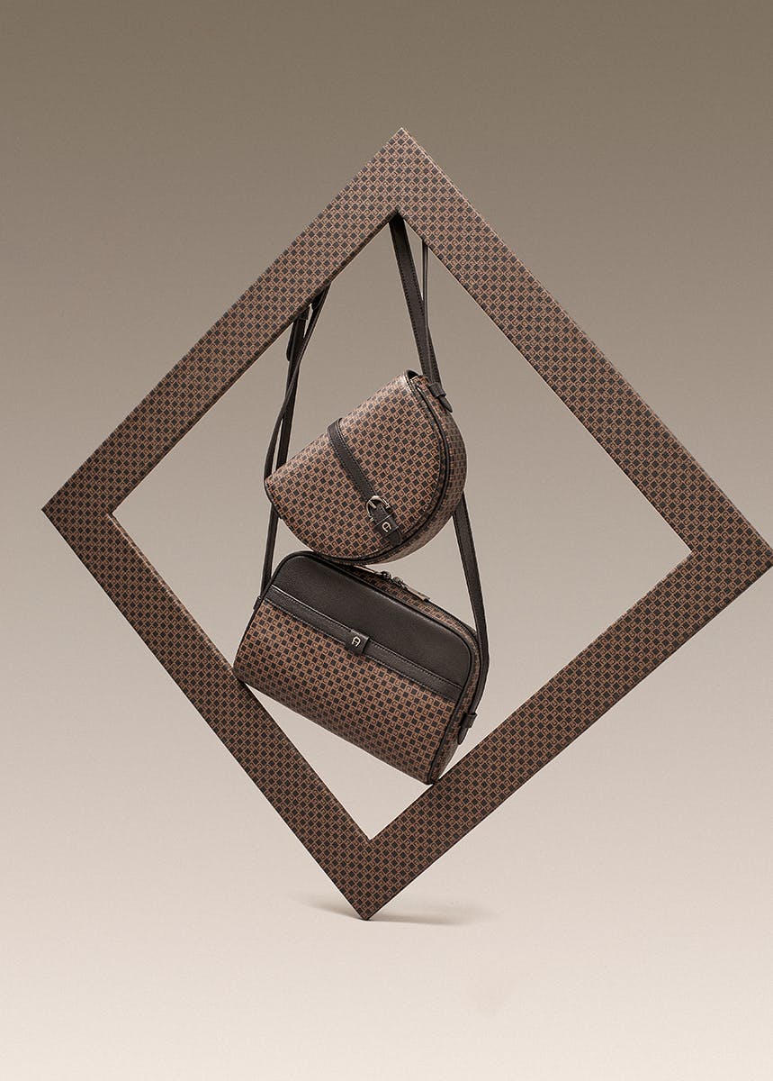 Adria Dadino Collection